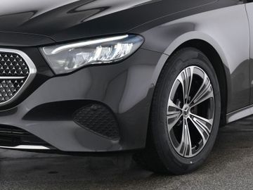 Mercedes E 220 - 3