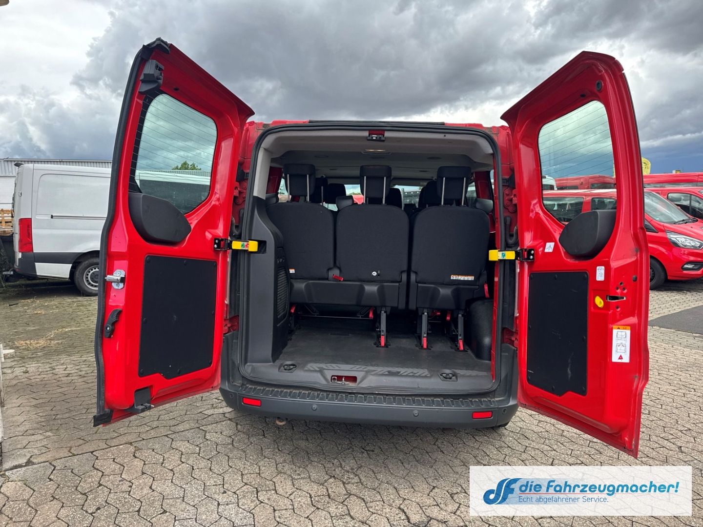 Fahrzeugabbildung Ford Transit Custom Tourneo 310 L1 Trend *3185 *EXPOR
