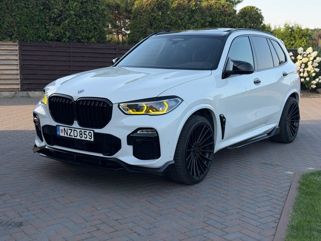 Image of BMW X5