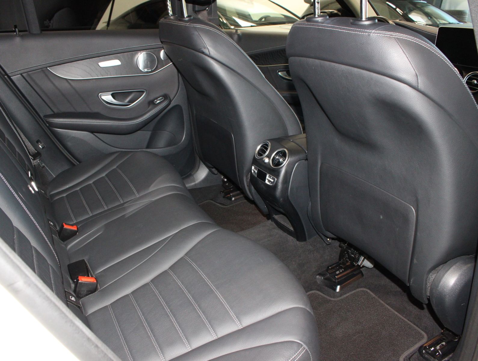 Fahrzeugabbildung Mercedes-Benz GLC 350 d 4MATIC AMG Line *PNRM*Kamera*AHK