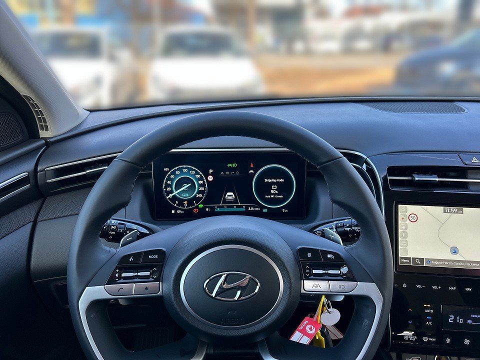 Fahrzeugabbildung Hyundai TUCSON PHEV 1.6T 6AT 4WD NAV/FUNK-P 1HD GARANTIE