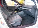 Volkswagen Golf VIII GTI 2.0 TSI ACC PANO MATRIX-LED 360° - Volkswagen in Berlin