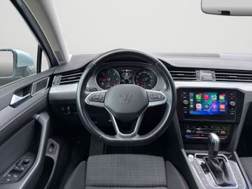 Volkswagen Passat Variant - 10