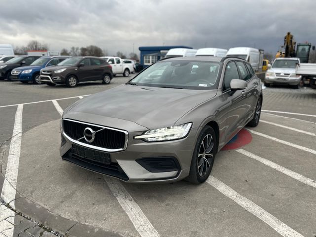 Volvo V60 Kombi Momentum Core/B3/2021/Navi/AHK/163PS