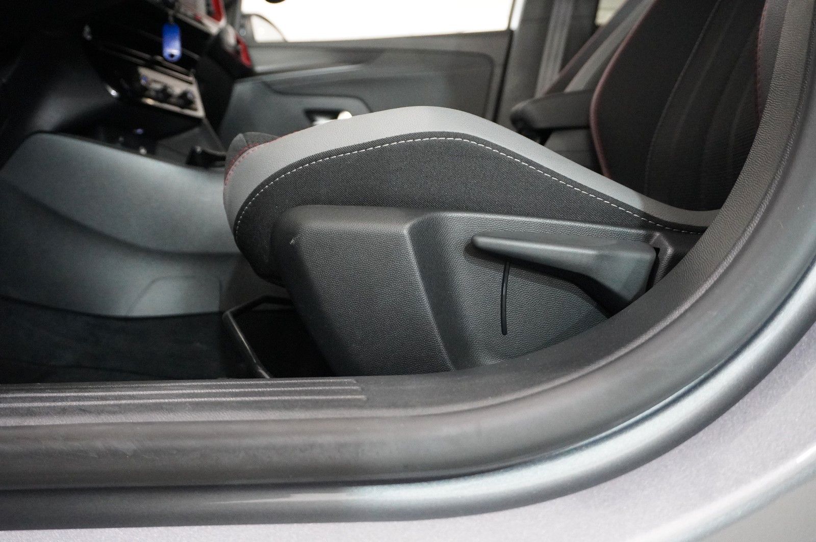 Fahrzeugabbildung Opel Mokka 1.2T GS SPORT NAVI/LED/KAMERA/SPORT/DAB+