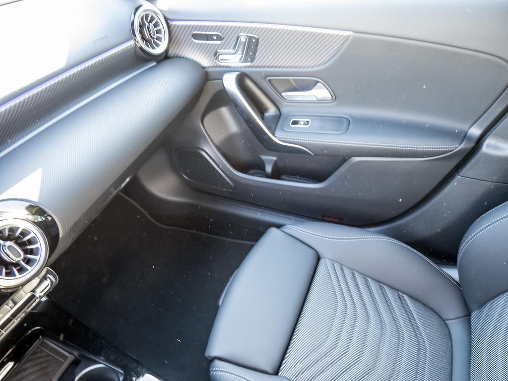 Mercedes-Benz A-Class Progressive Advanced Plus AHK Distr. LED N, миниатюра 15