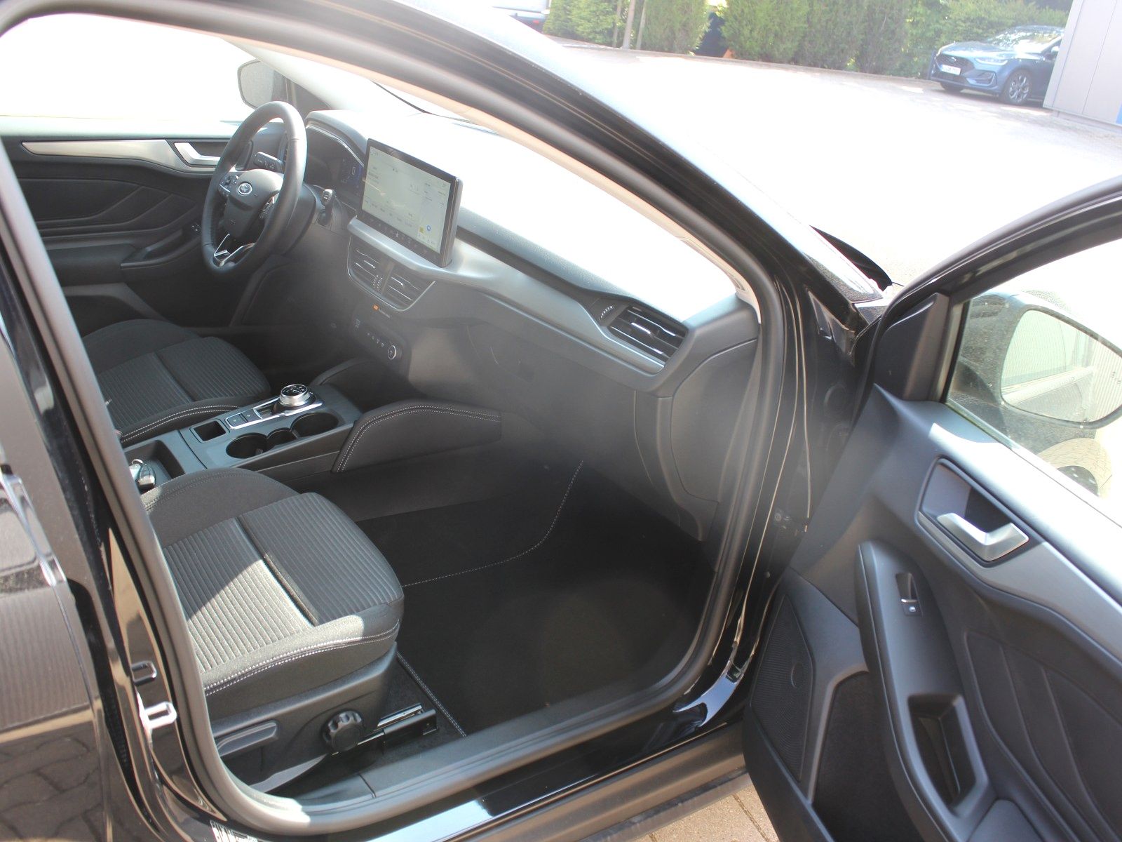 Fahrzeugabbildung Ford Focus Titanium X 1,5 EcoBlue