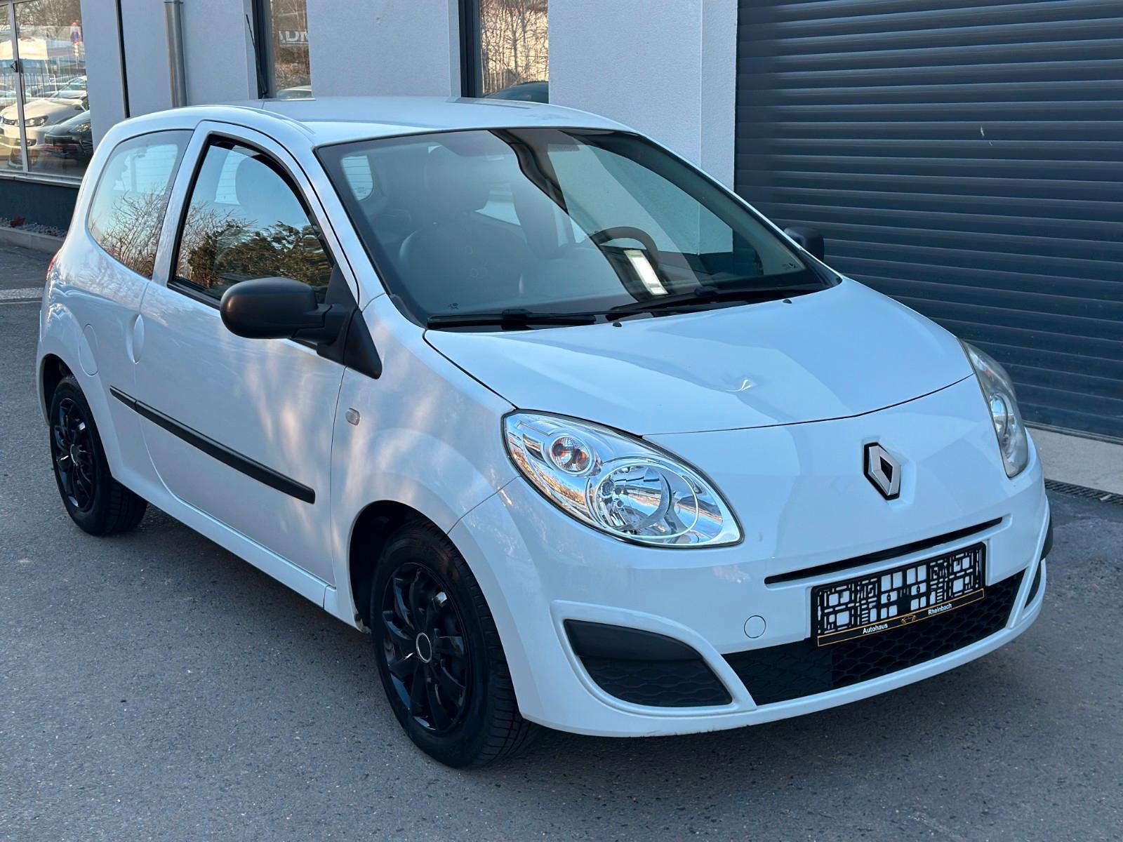 Renault Twingo HU-06-2027/  ZAHNRIEMEN BEI 116000KM NEU