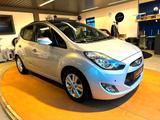 Hyundai ix20 Style AUT./PANO/LEDER/NAVI/KAMERA/SHZ - gebrauchte Hyundai ix20 aus dem Jahr 2011