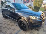Volkswagen Touareg 3.0 V6 TDI Tiptr Exclusive Ausstattung  - Volkswagen Touareg aus 2010: TDI
