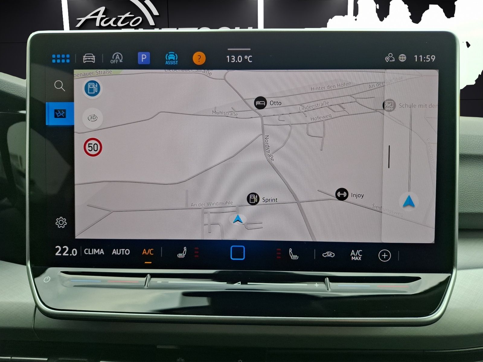 Fahrzeugabbildung Volkswagen Golf VIII Variant TDI Life DSG LED Navi AID HUD
