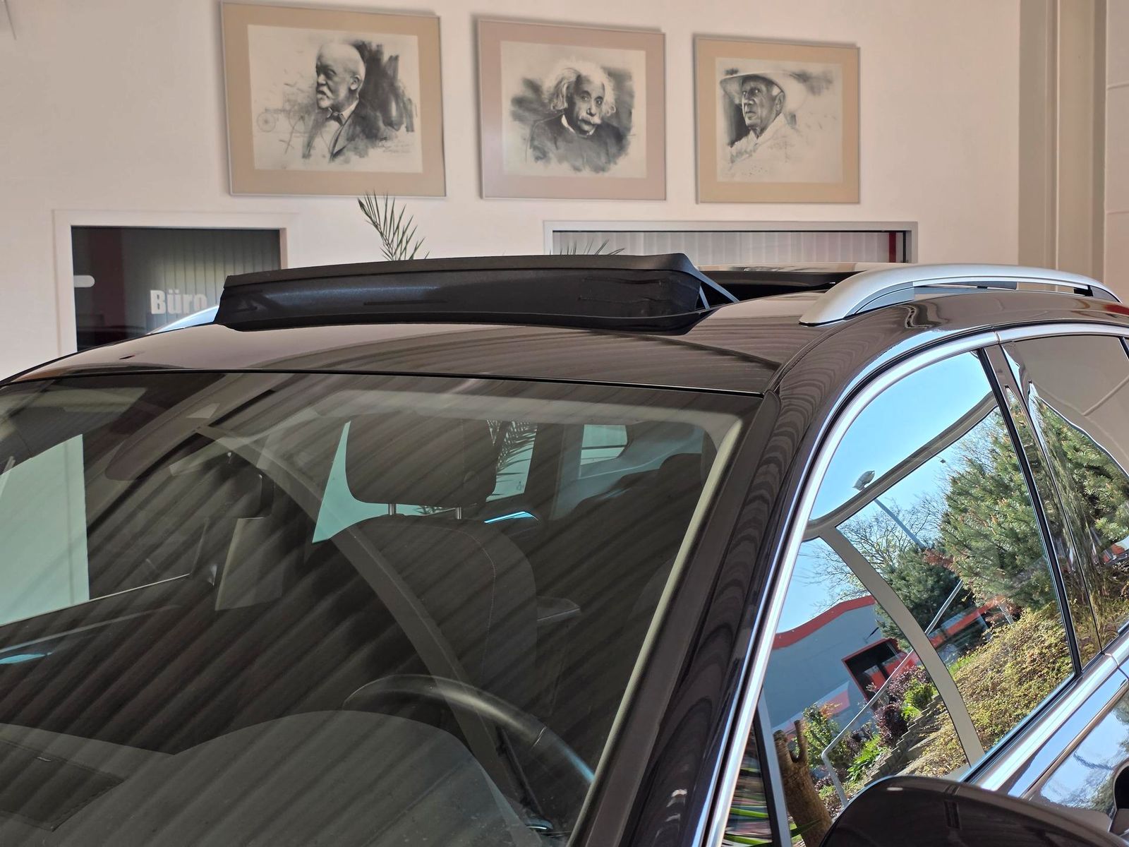 Fahrzeugabbildung Volkswagen Tiguan R-Line/Pano/Keyless/LED/Virtual/Dynaudio