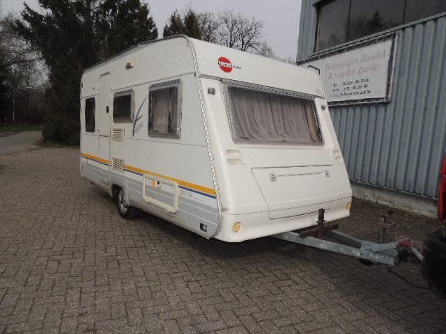 Bürstner FUN- Etagenbett-Vorzelt-WC-Heizung-1000KG