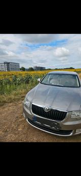 Skoda skoda superb - gebrauchte Skoda Superb aus dem Jahr 2009