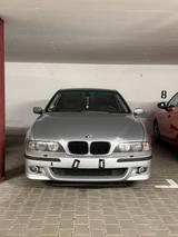 BMW Bmw 528i E39 M Paket Schiebedach Xenon - BMW 528 aus 1998