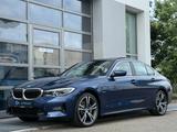 BMW 330e*LASER*KAM*MEMORY*LEDER*KEY*GLASDACH*HiFi*19 - BMW 330 in Düsseldorf