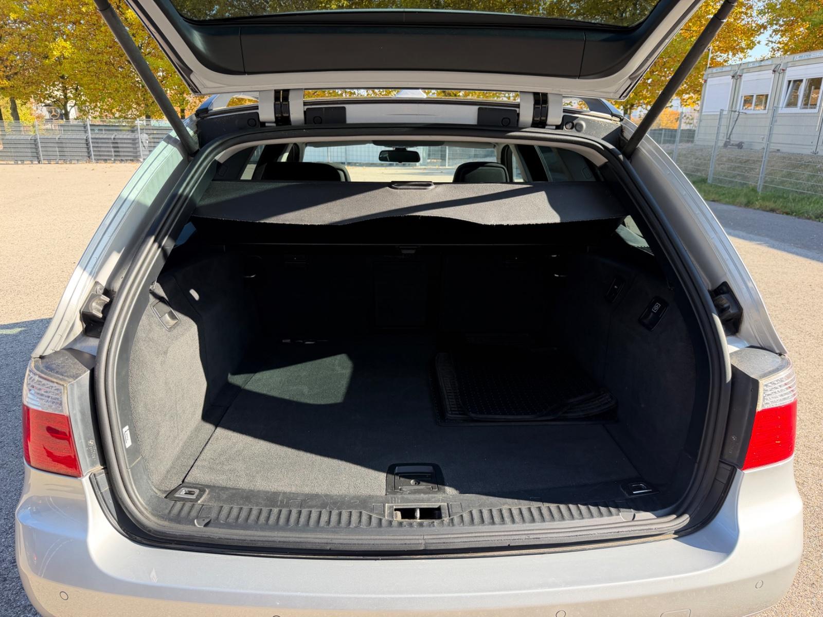 BMW 520 2010 — photo 20
