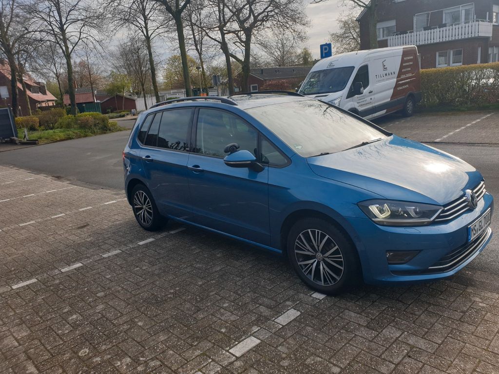 Image of Volkswagen Golf Sportsvan