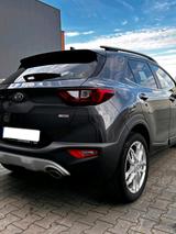 Kia Stonic Baujahr 2019,  72700km - Kia Stonic von privat
