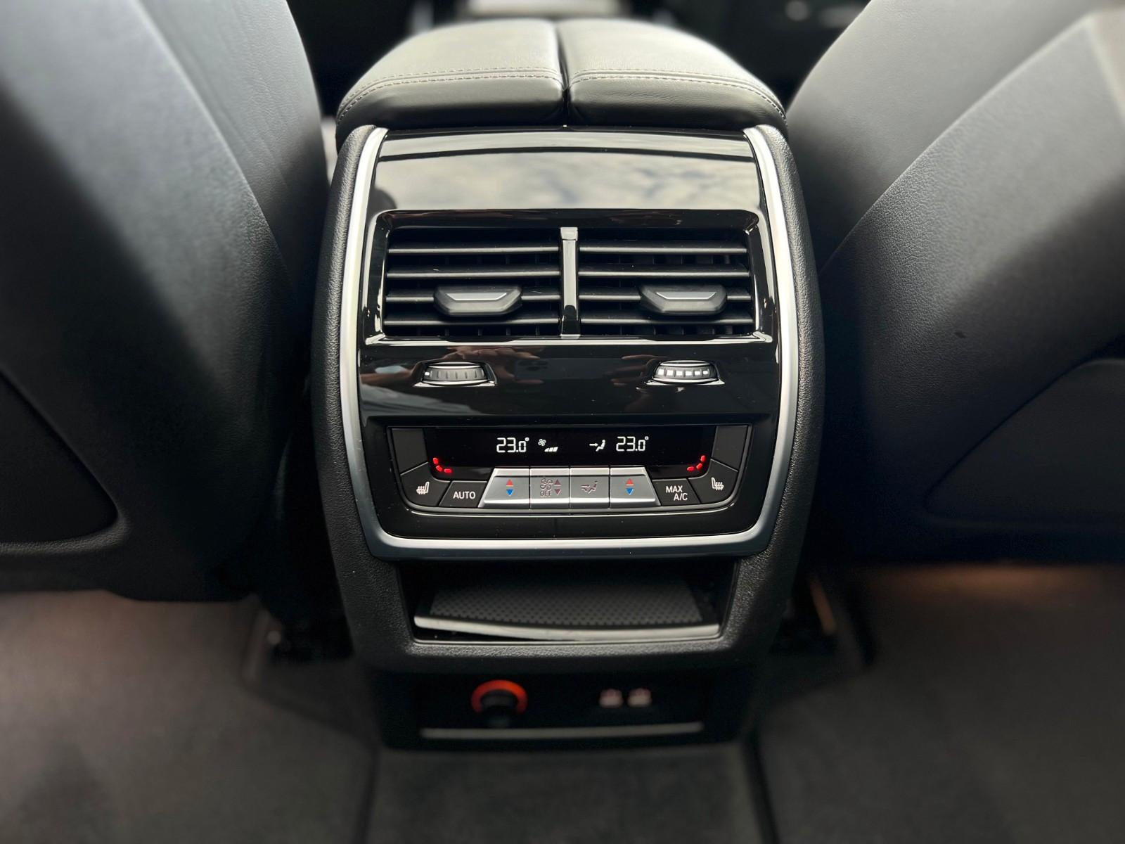 BMW X5 M60I xD Pano 360°H/K ACC STHZG 22Z HUD AHK