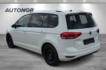 Volkswagen Touran - 4