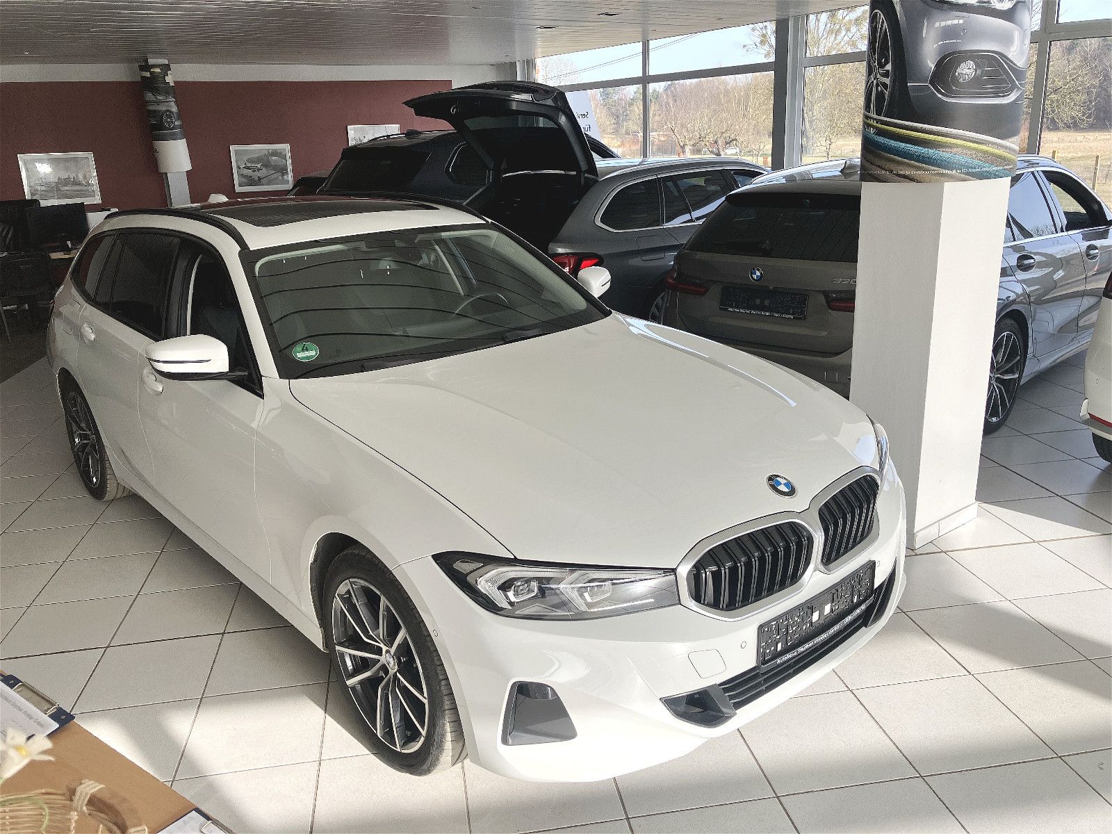 BMW 318dA 1Hd/Garantie/Parksst/Panorama/Widescreen