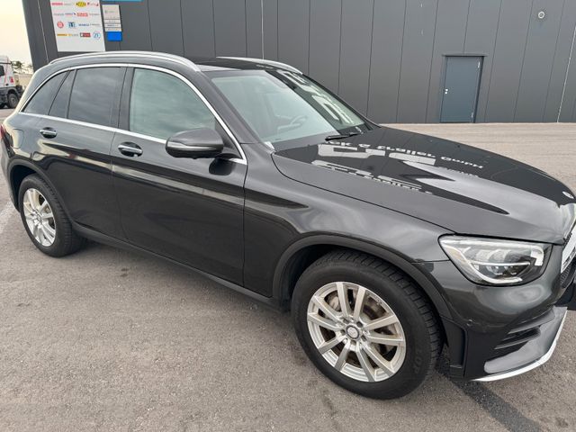 Mercedes-Benz GLC 300 GLC -Klasse GLC 300 d 4Matic