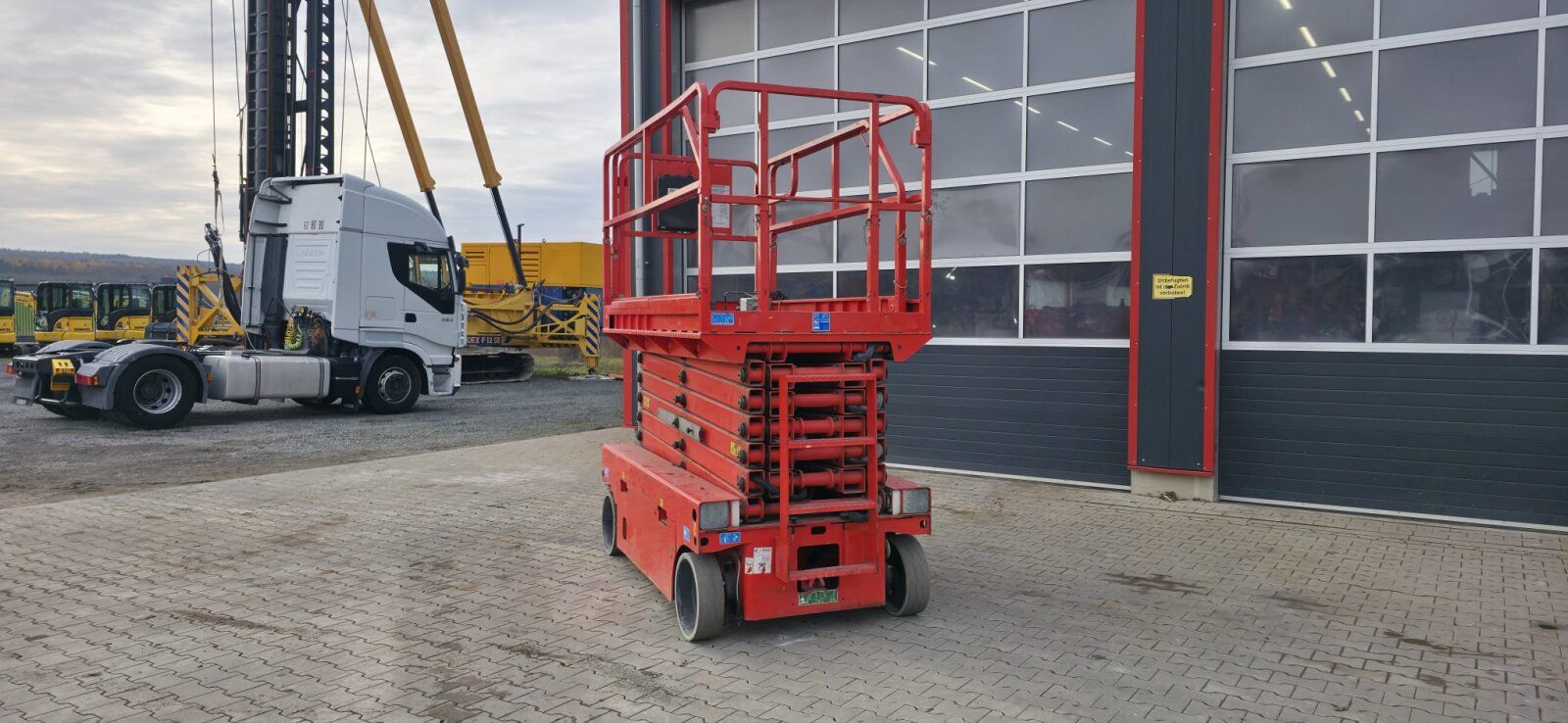 Fahrzeugabbildung Haulotte Airo X14EW Schere 14m/ UVV neu