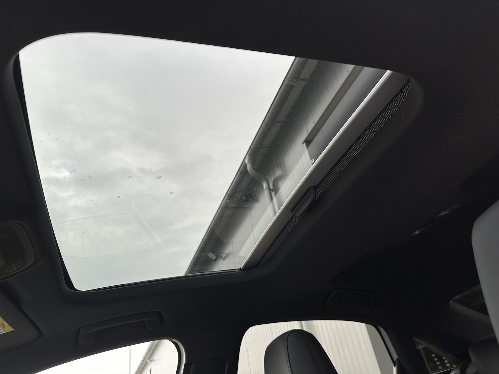 Fahrzeugabbildung Audi RS3 2.5 TFSI Qu NAV+LED+ACC+360°+PANO+B&O+HUD