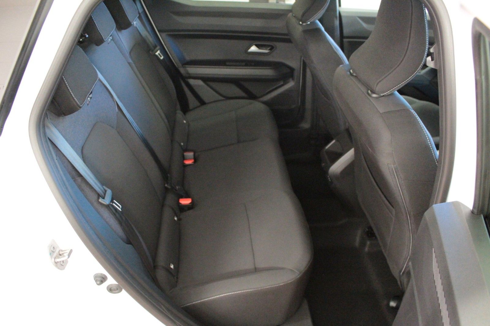 Fahrzeugabbildung Dacia Duster mild hybrid 130 Journey *Winterpaket*