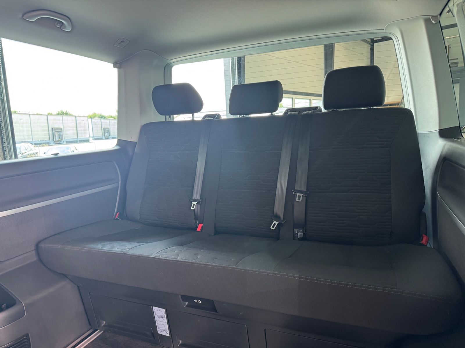 Volkswagen T6 Multivan Edition VIRTUAL KAMERA LED AHK SHZ foto 25