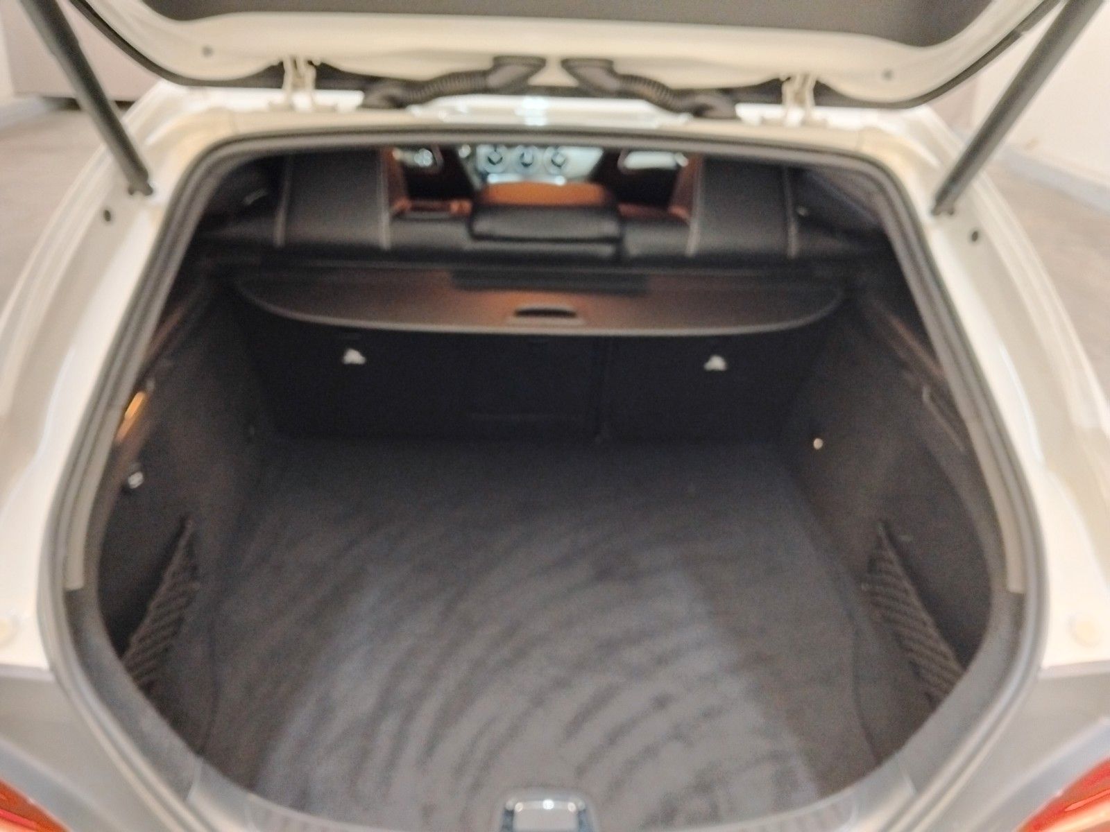 Mercedes-Benz CLA 200 (06/2017, Benzin)