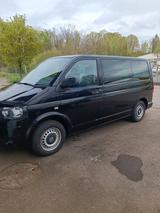 Volkswagen VW Bus T5 Multivan Startline - Volkswagen T5 Multivan: Startline