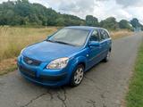 Kia Rio 2 in gutem Zustand - gebrauchte Kia Rio aus dem Jahr 2007