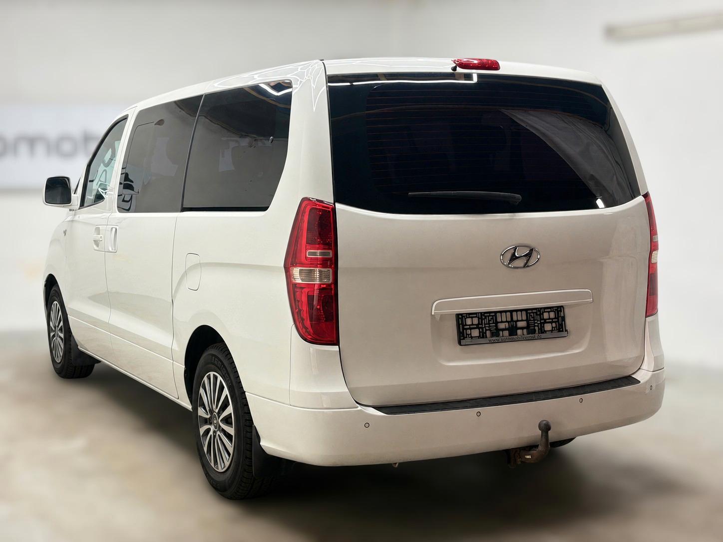 Hyundai H-1 Premium Grand