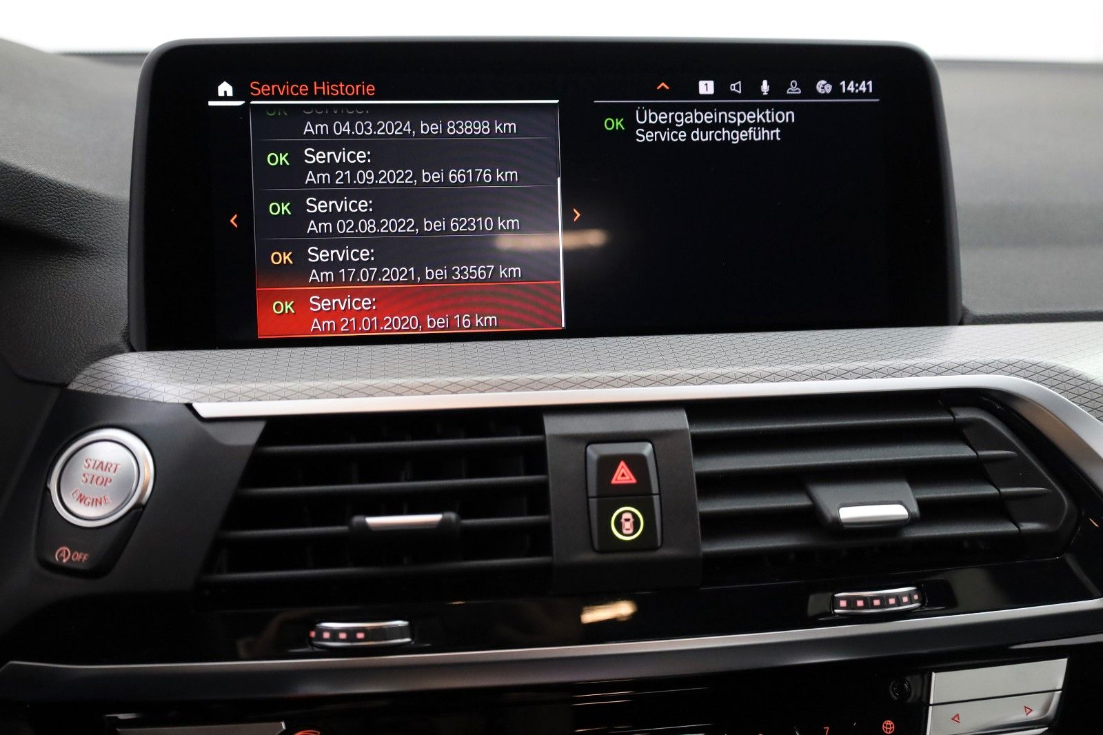 Fahrzeugabbildung BMW X3 30d xDrive M Sport Leder,Navi,LED,Akustikglas
