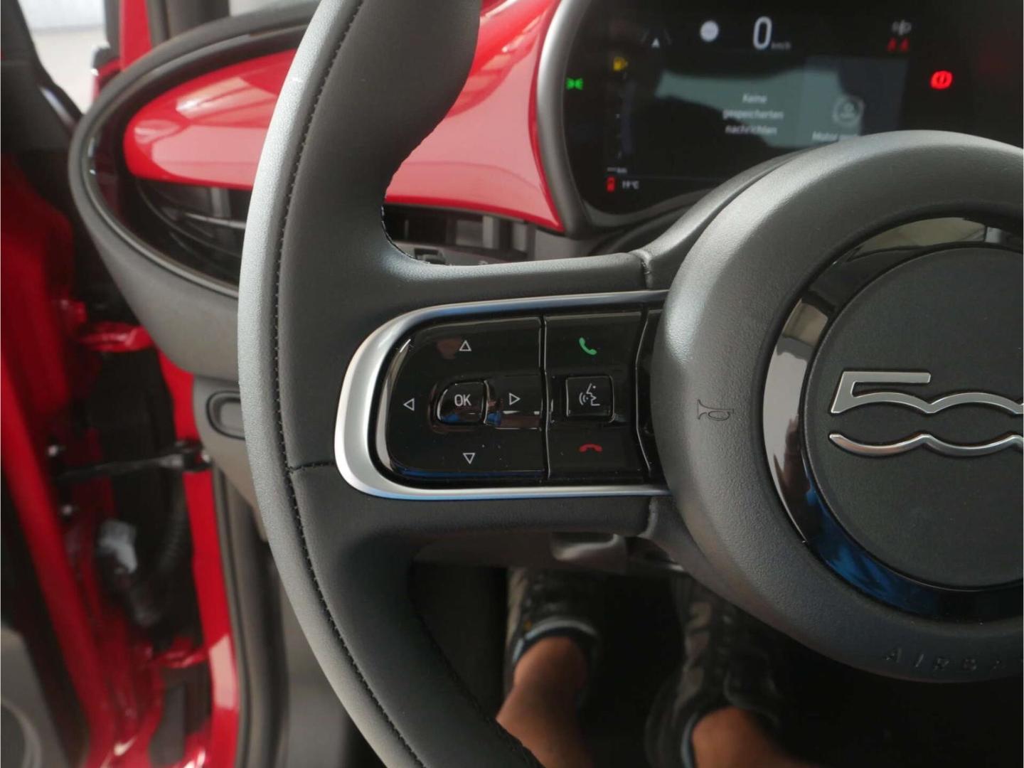 Fiat 500 Hybrid 1.0 GSE Icon, миниатюра 12