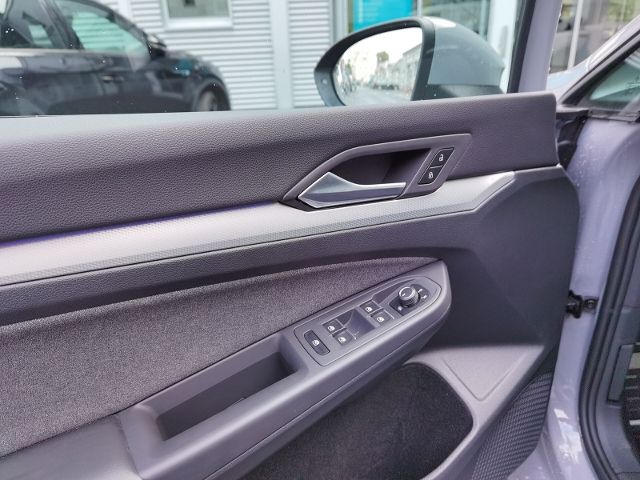 Golf 8 Variant 1.5 TSI BMT Move NAVI+ACC 6-Gang