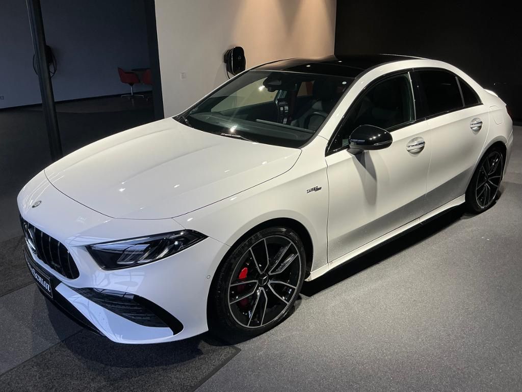 Image of Mercedes-Benz A 35 AMG