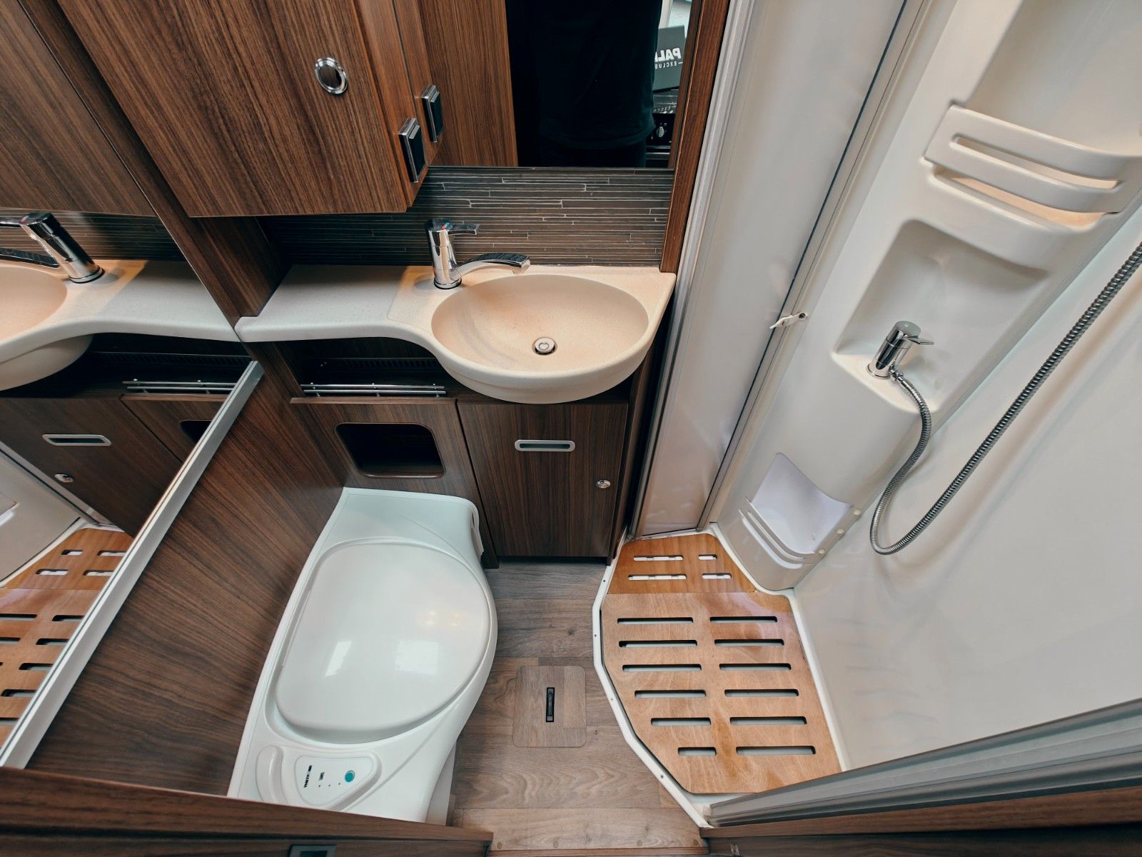 Fahrzeugabbildung HYMER / ERIBA / HYMERCAR ML-T 580 4x4 ALLRAD- VIELE EXTRAS!