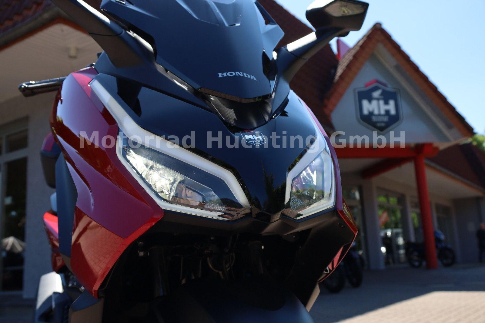 Honda FORZA 125 NSS 125 ! WENIG KM ! TOP ZUSTAND !!!!!