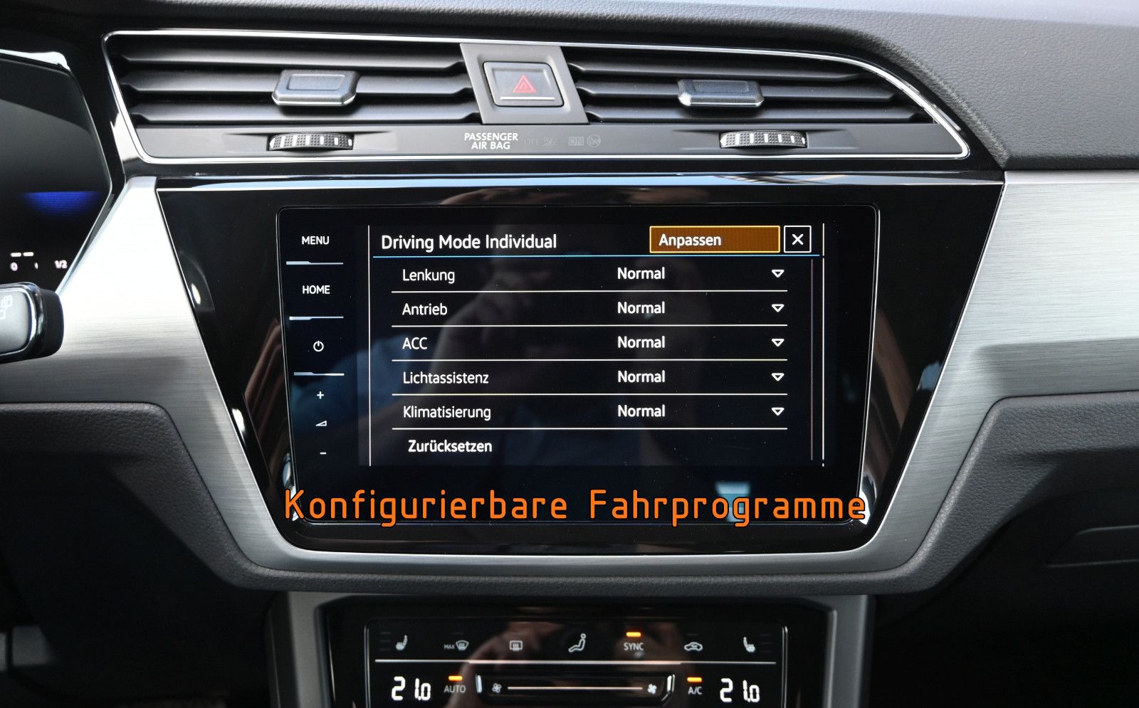 Fahrzeugabbildung Volkswagen Touran 2.0 TDI DSG Comfortline °UVP 58.262€°STHZ