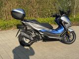 Honda Forza 125 -  eigentlich Neufahrzeug - 2950 km!!! - HONDA ROLLER 125
