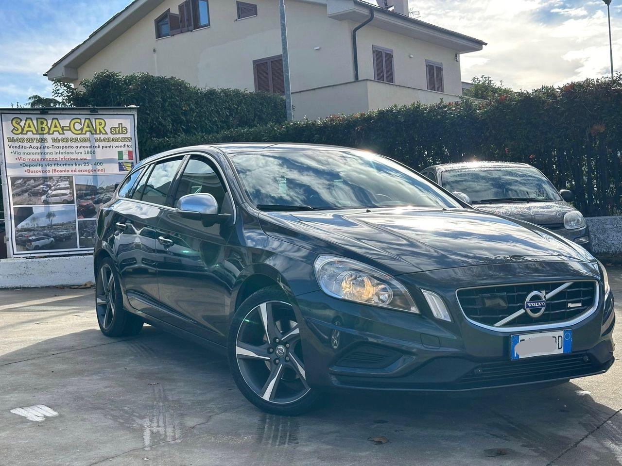 Volvo V60 2011 — rear view