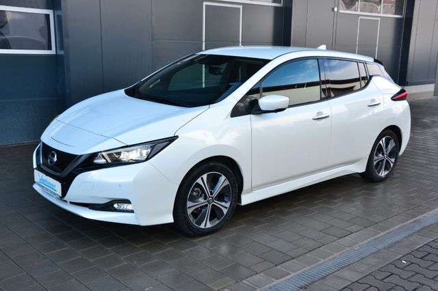 Nissan Leaf (ZE1) N-Connecta 40 kWh* LED* Winter