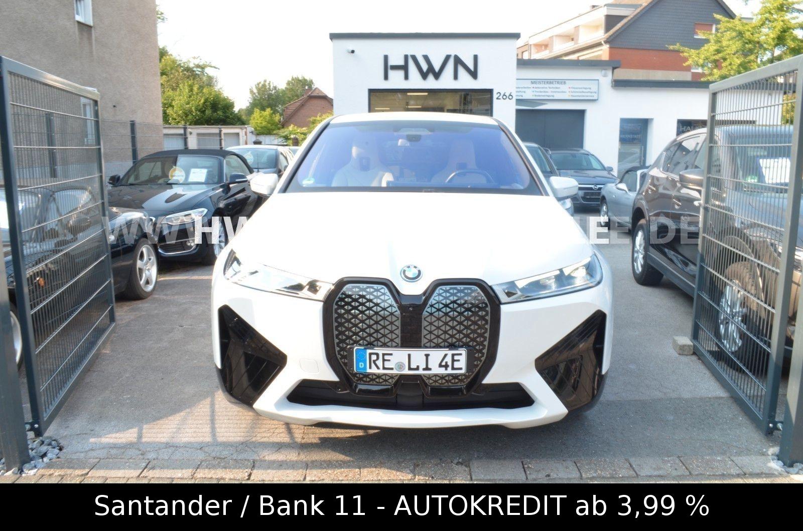 BMW iX 40 xDrive Sport * VOLLAUSSTATTUNG *