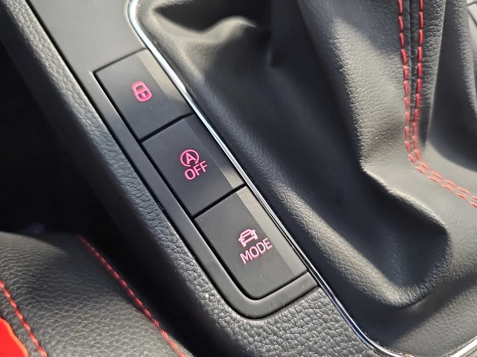 Fahrzeugabbildung SEAT Ibiza FR LED PANORAMADACH SH NAVI
