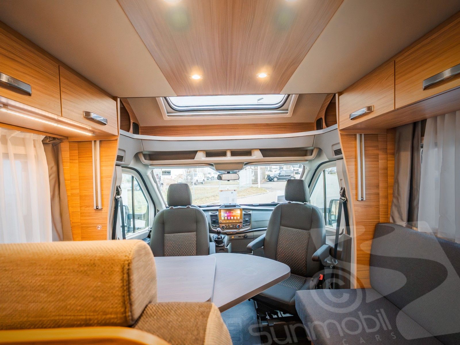 Fahrzeugabbildung Weinsberg CaraSuite FORD 650 MF #SAT #KLIMA #MEDIA #VOLL