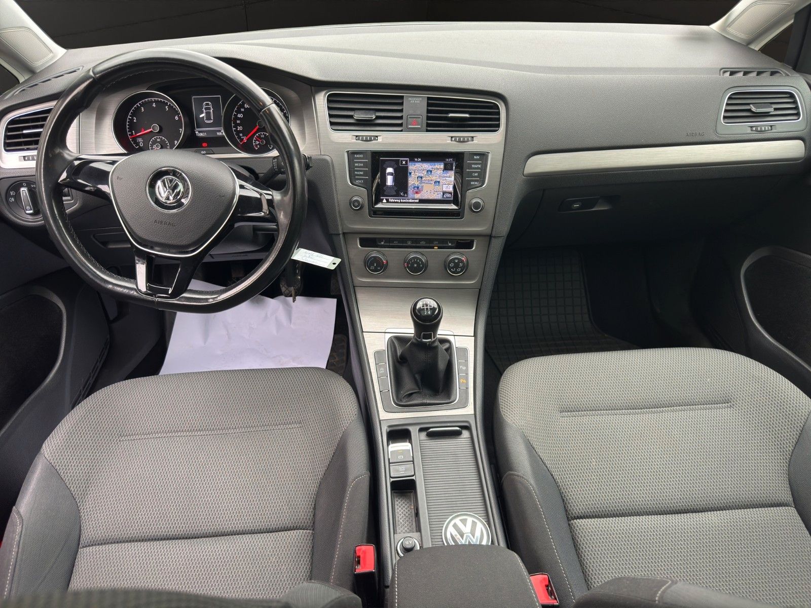 Fahrzeugabbildung Volkswagen Golf VII  Comfortline BMT Navi/Panorama/2X PDC /
