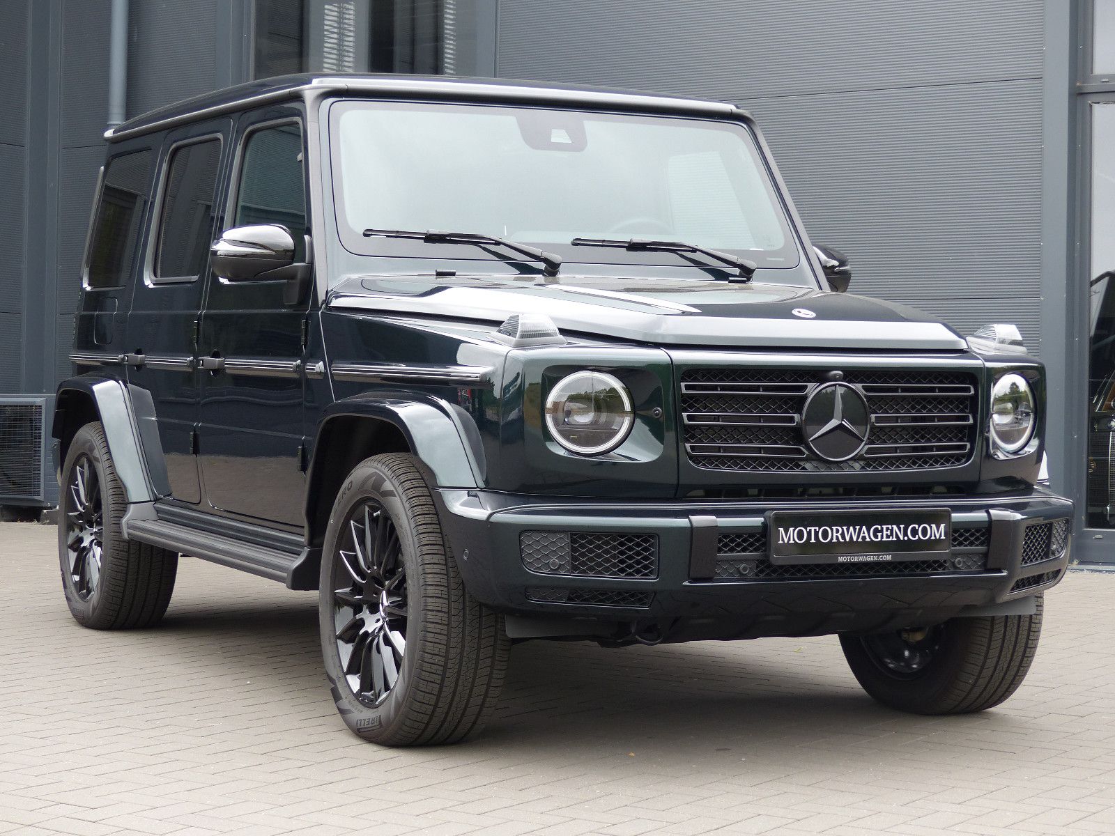Fahrzeugabbildung Mercedes-Benz G 400 d AMG nur 1100 KM